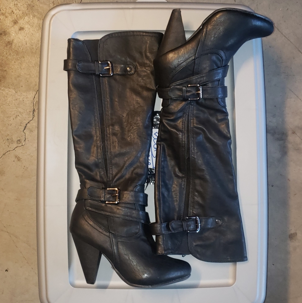 knee high boots